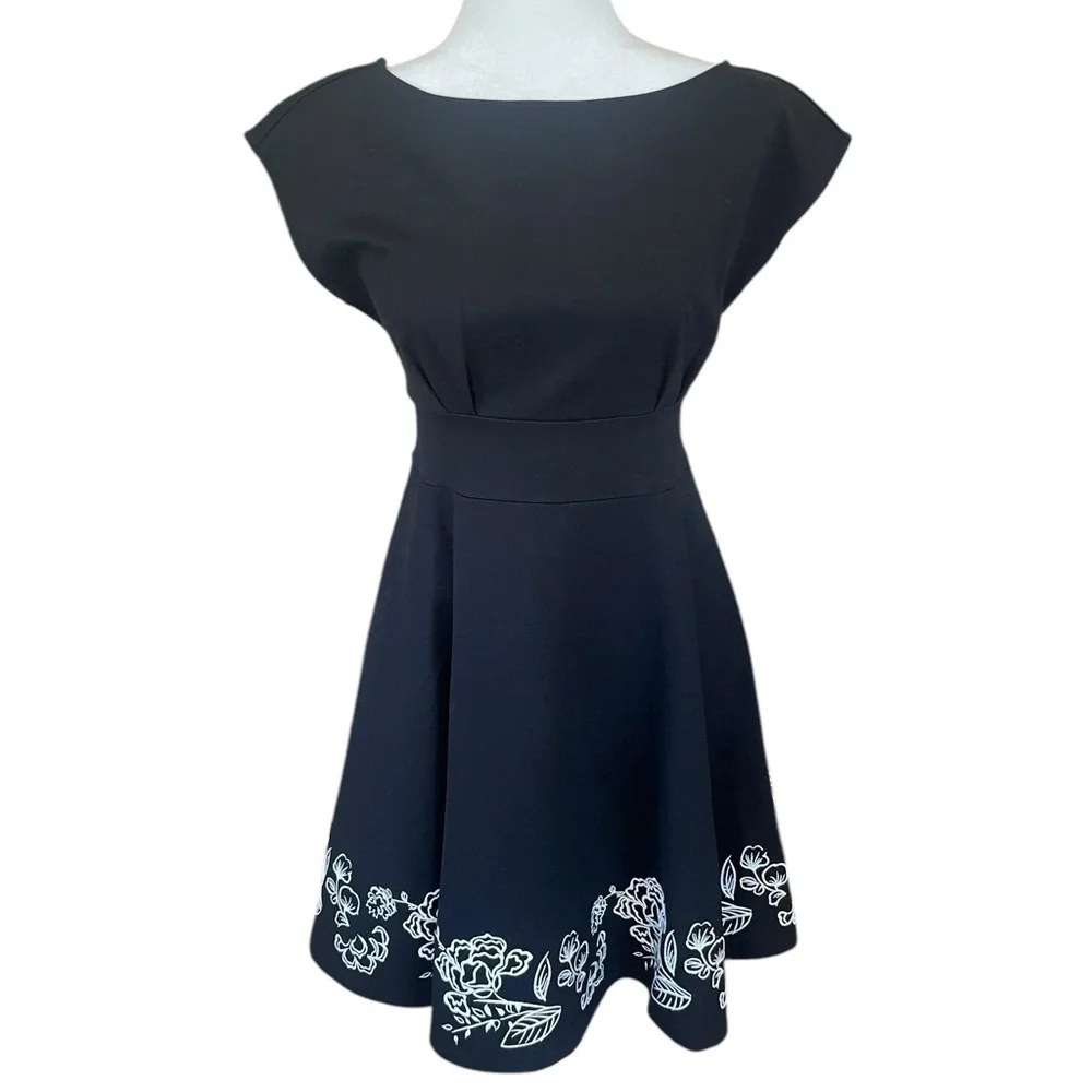 Kate Spade Embroidered Fiorella Dress Elegant Black Dress White Floral Design- S